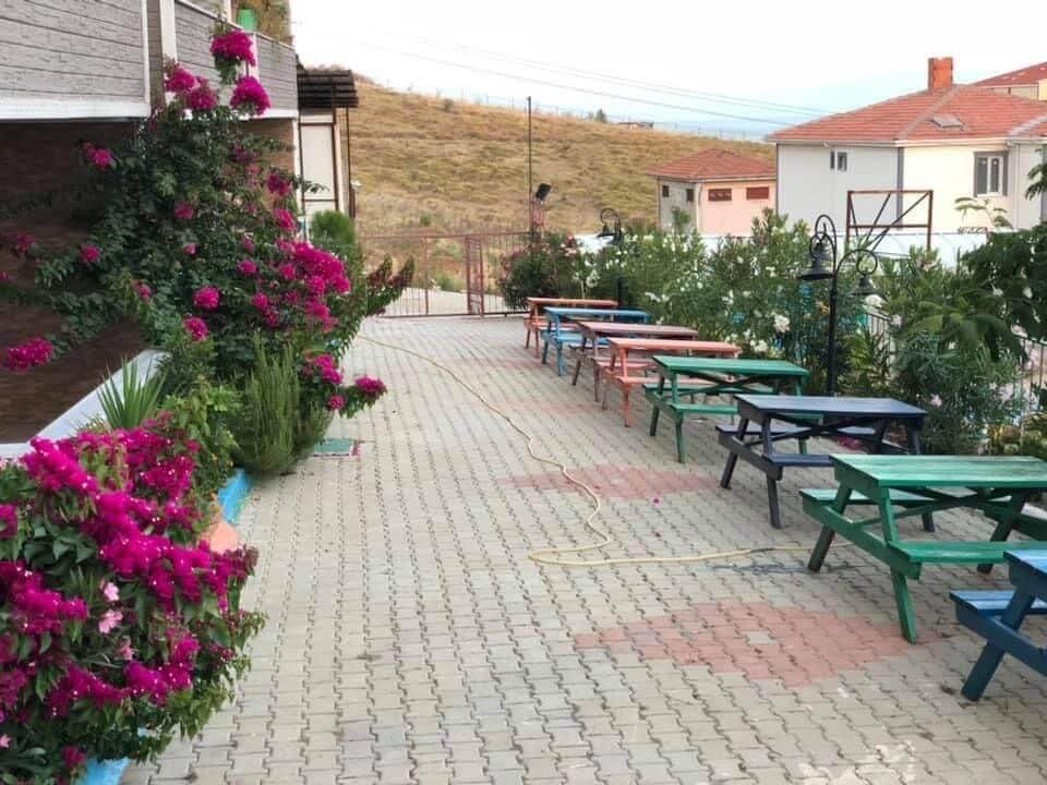 2000m² Yeşil Alan & Hobi Bahçe
